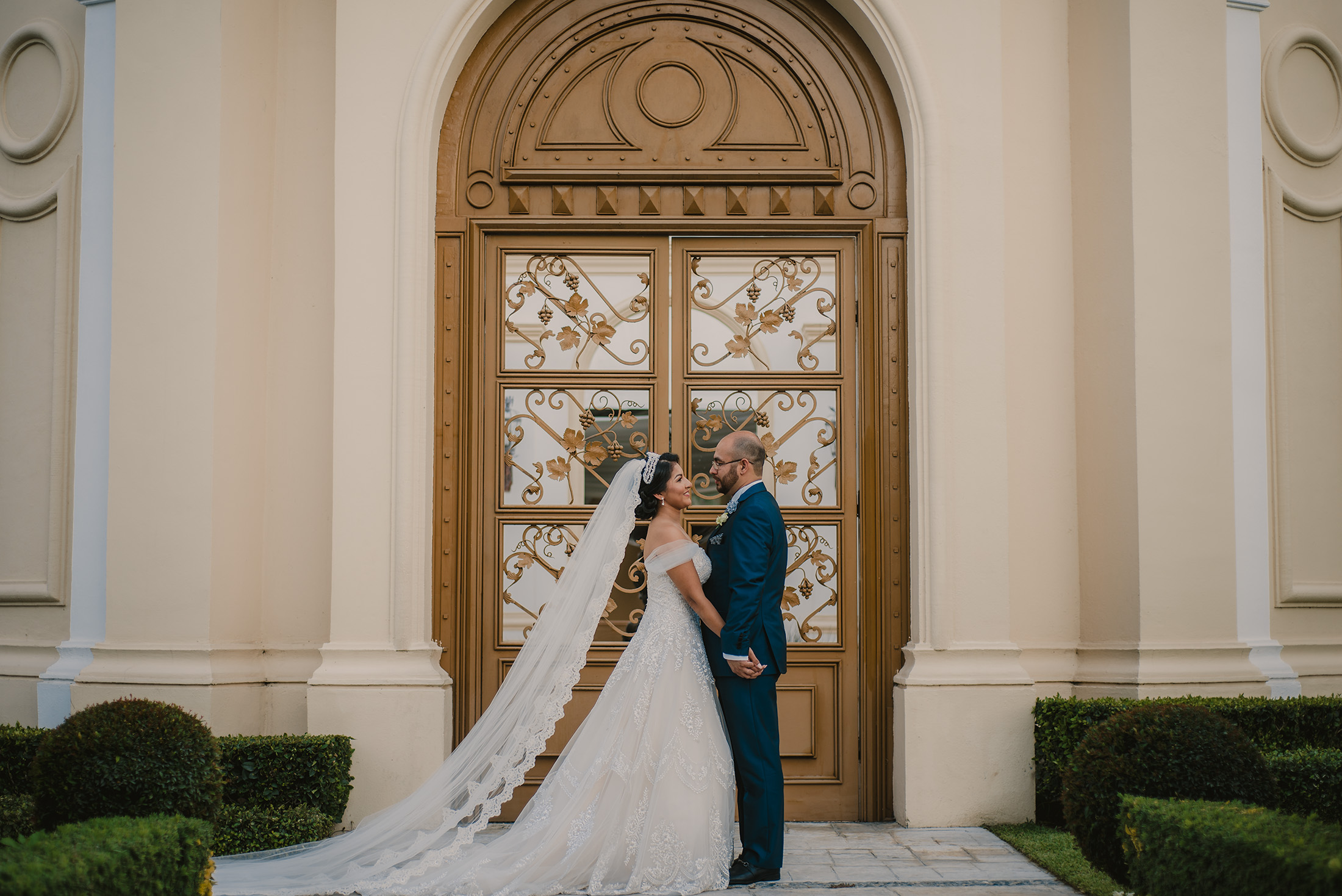 sesión de fotos de novios en las nubes eventos , monterrey N.L.